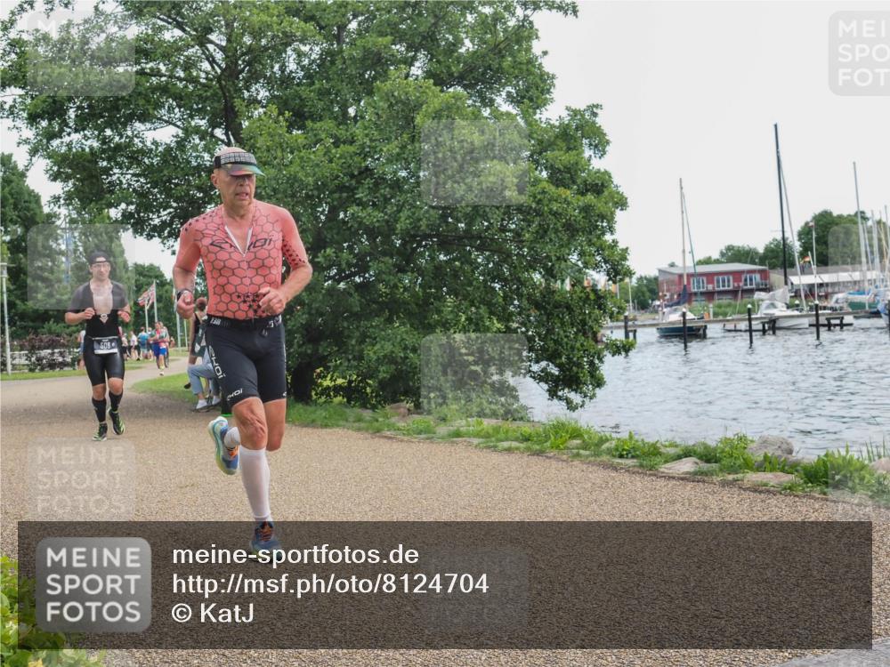 22.06.2025 - Viking Triathlon KatJ http://msf.ph/oto/8124704 22.06.2025 13:41:21 Laufen 64, 508 meine-sportfotos.de