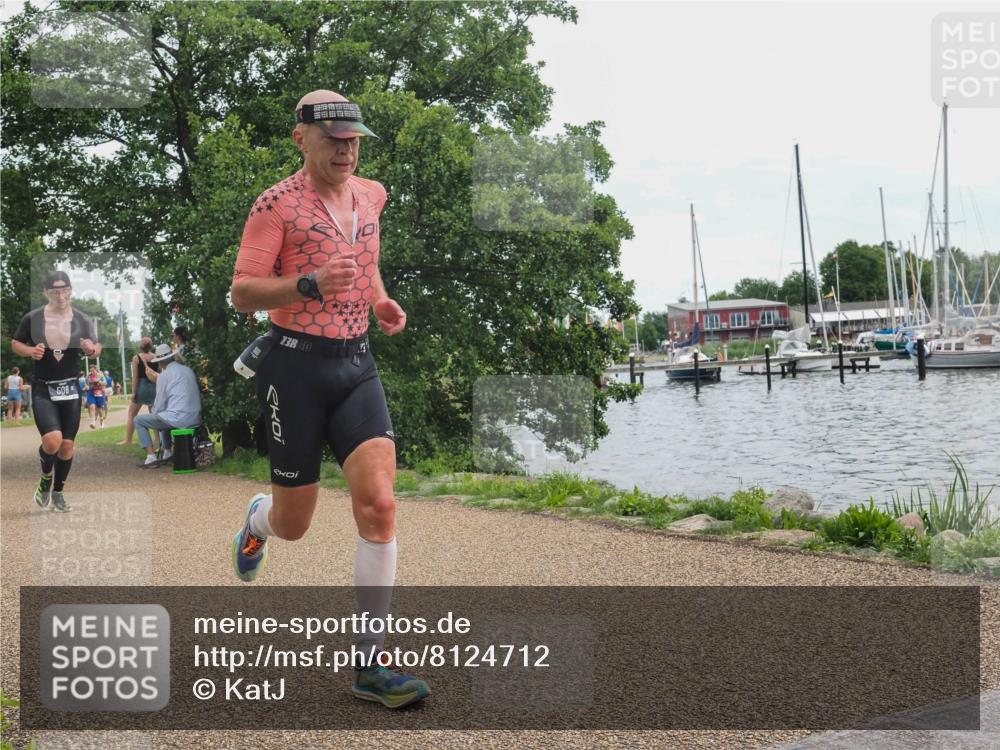 22.06.2025 - Viking Triathlon KatJ http://msf.ph/oto/8124712 22.06.2025 13:41:21 Laufen 64, 508 meine-sportfotos.de
