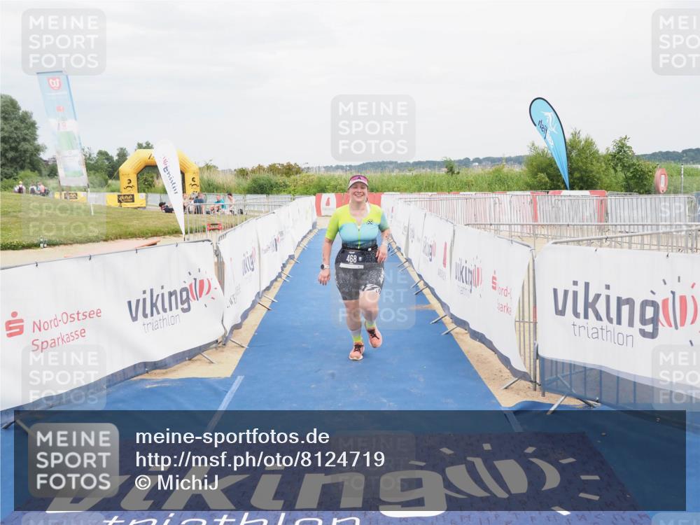 22.06.2025 - Viking Triathlon MichiJ http://msf.ph/oto/8124719 22.06.2025 17:19:42 Ziel 468 meine-sportfotos.de