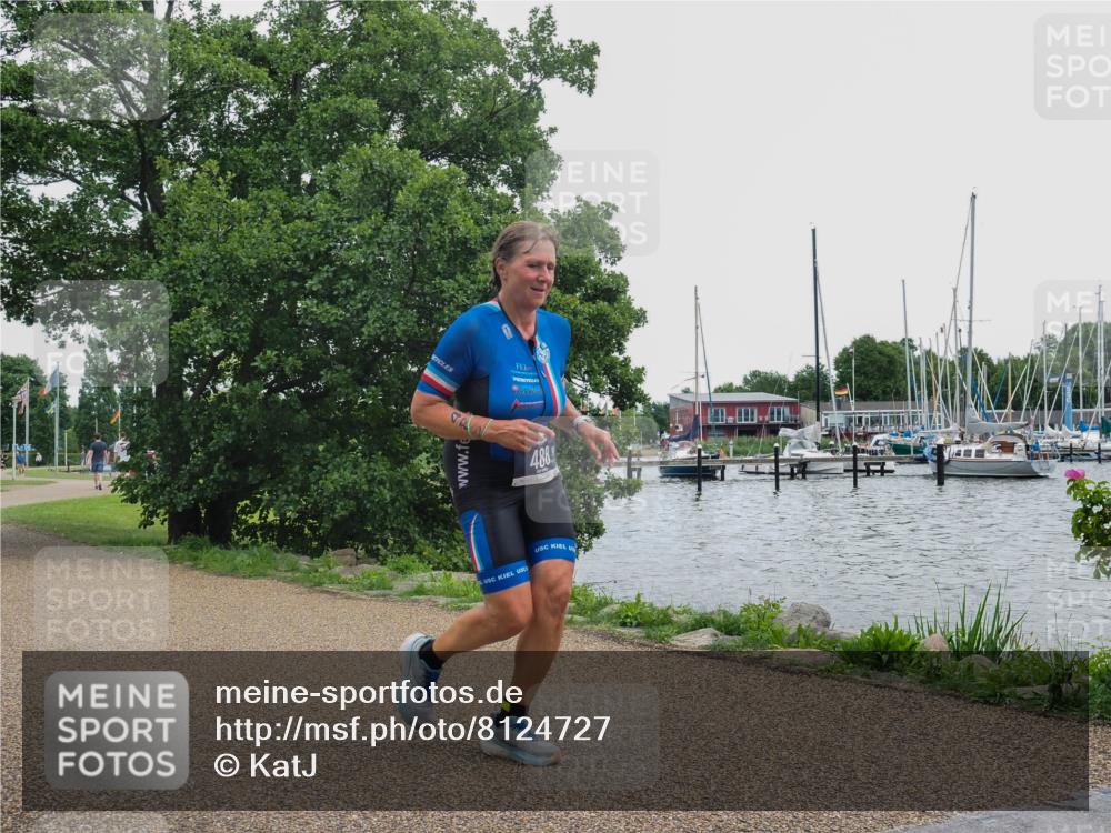 22.06.2025 - Viking Triathlon KatJ http://msf.ph/oto/8124727 22.06.2025 15:22:24 Laufen 488 meine-sportfotos.de