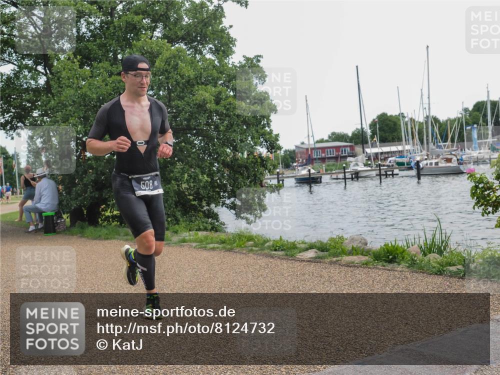 22.06.2025 - Viking Triathlon KatJ http://msf.ph/oto/8124732 22.06.2025 13:41:23 Laufen 64, 508 meine-sportfotos.de