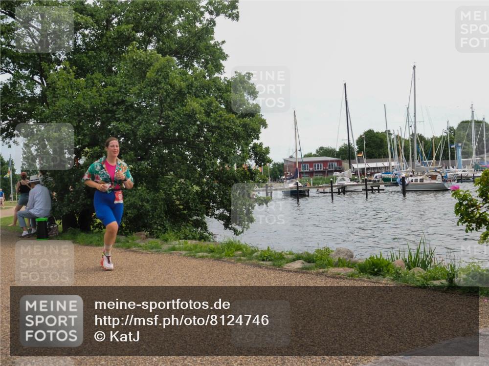 22.06.2025 - Viking Triathlon KatJ http://msf.ph/oto/8124746 22.06.2025 13:41:30 Laufen 660 meine-sportfotos.de