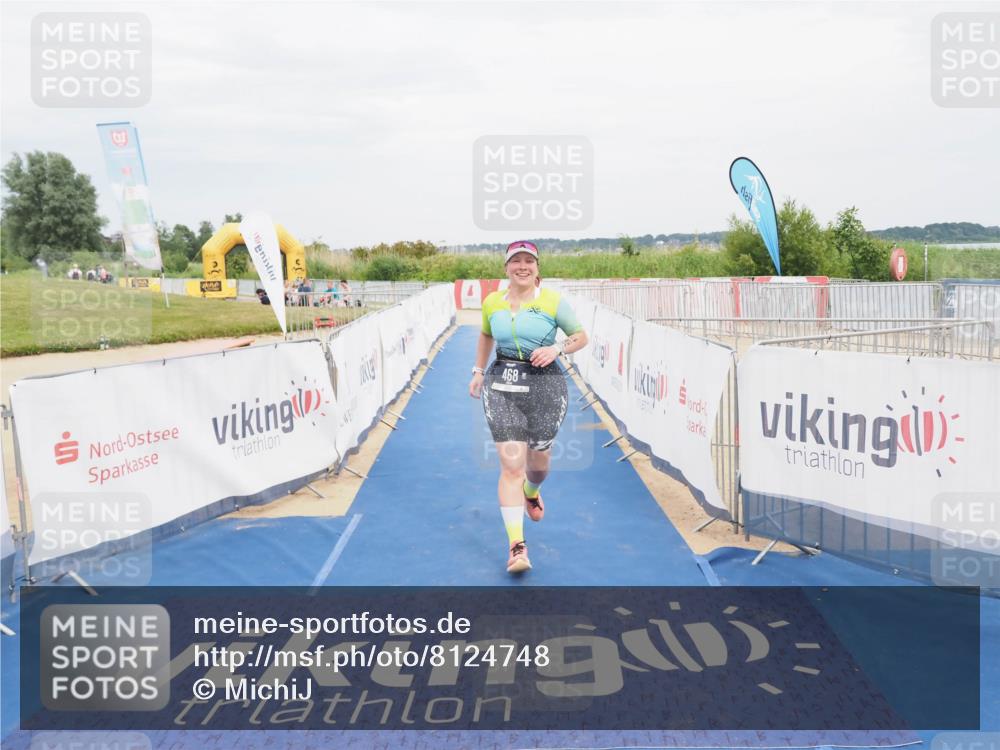 22.06.2025 - Viking Triathlon MichiJ http://msf.ph/oto/8124748 22.06.2025 17:19:43 Ziel 468 meine-sportfotos.de