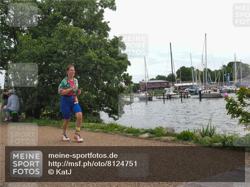 22.06.2025 - Viking Triathlon KatJ http://msf.ph/oto/8124751 22.06.2025 13:41:31 Laufen 660 meine-sportfotos.de