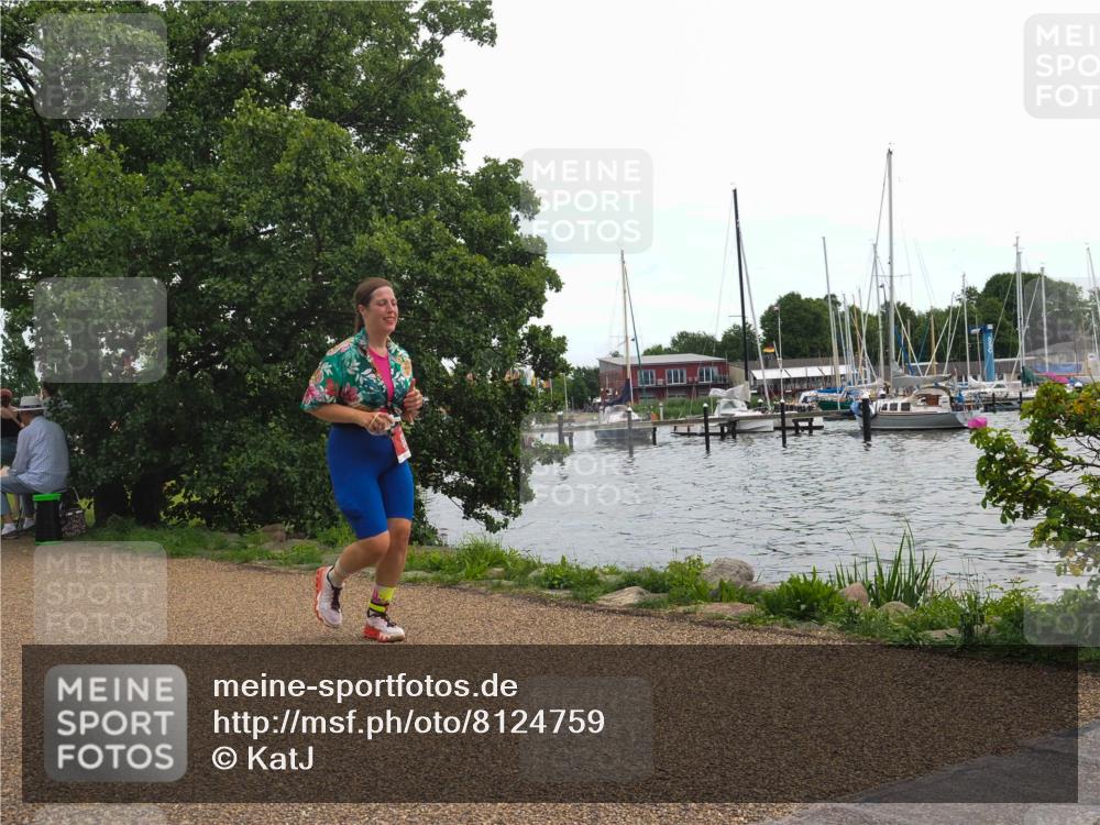 22.06.2025 - Viking Triathlon KatJ http://msf.ph/oto/8124759 22.06.2025 13:41:31 Laufen 660 meine-sportfotos.de