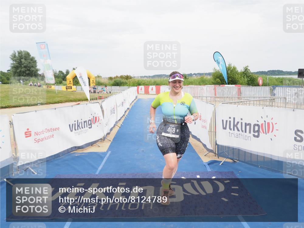 22.06.2025 - Viking Triathlon MichiJ http://msf.ph/oto/8124789 22.06.2025 17:19:43 Ziel 468 meine-sportfotos.de