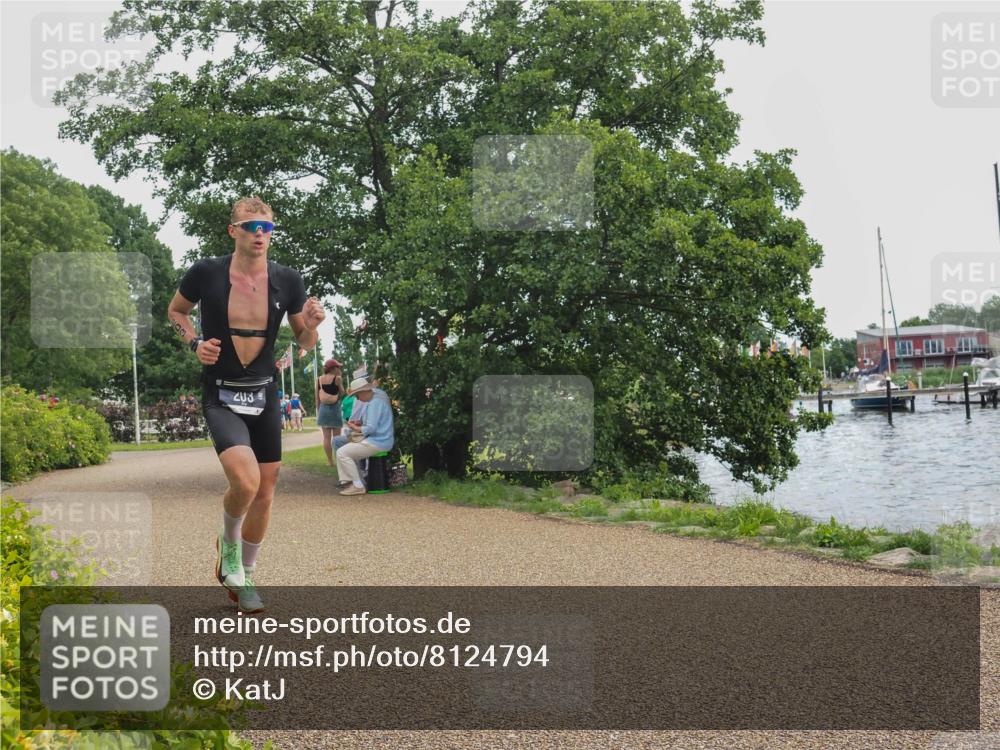 22.06.2025 - Viking Triathlon KatJ http://msf.ph/oto/8124794 22.06.2025 13:41:57 Laufen 203 meine-sportfotos.de