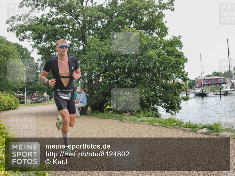 22.06.2025 - Viking Triathlon KatJ http://msf.ph/oto/8124802 22.06.2025 13:41:58 Laufen 203 meine-sportfotos.de