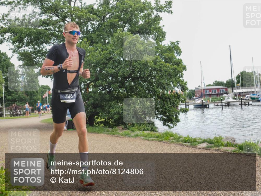22.06.2025 - Viking Triathlon KatJ http://msf.ph/oto/8124806 22.06.2025 13:41:58 Laufen 203 meine-sportfotos.de