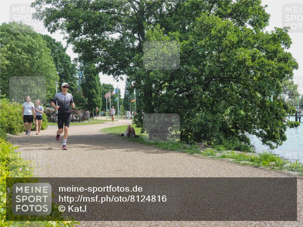 22.06.2025 - Viking Triathlon KatJ http://msf.ph/oto/8124816 22.06.2025 13:07:09 Laufen 132 meine-sportfotos.de