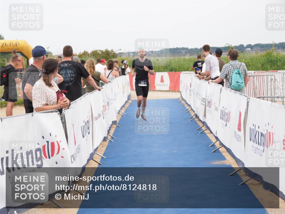 22.06.2025 - Viking Triathlon MichiJ http://msf.ph/oto/8124818 22.06.2025 15:19:27 Ziel 358 meine-sportfotos.de