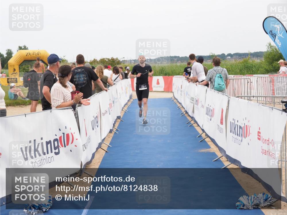 22.06.2025 - Viking Triathlon MichiJ http://msf.ph/oto/8124838 22.06.2025 15:19:27 Ziel 358 meine-sportfotos.de