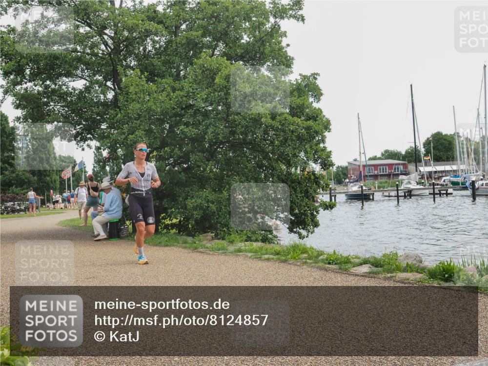 22.06.2025 - Viking Triathlon KatJ http://msf.ph/oto/8124857 22.06.2025 13:42:12 Laufen 30 meine-sportfotos.de