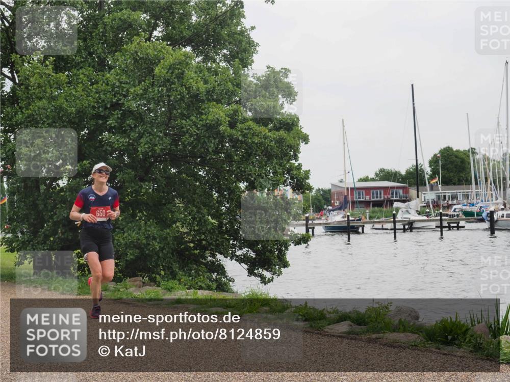 22.06.2025 - Viking Triathlon KatJ http://msf.ph/oto/8124859 22.06.2025 15:25:41 Laufen 650 meine-sportfotos.de