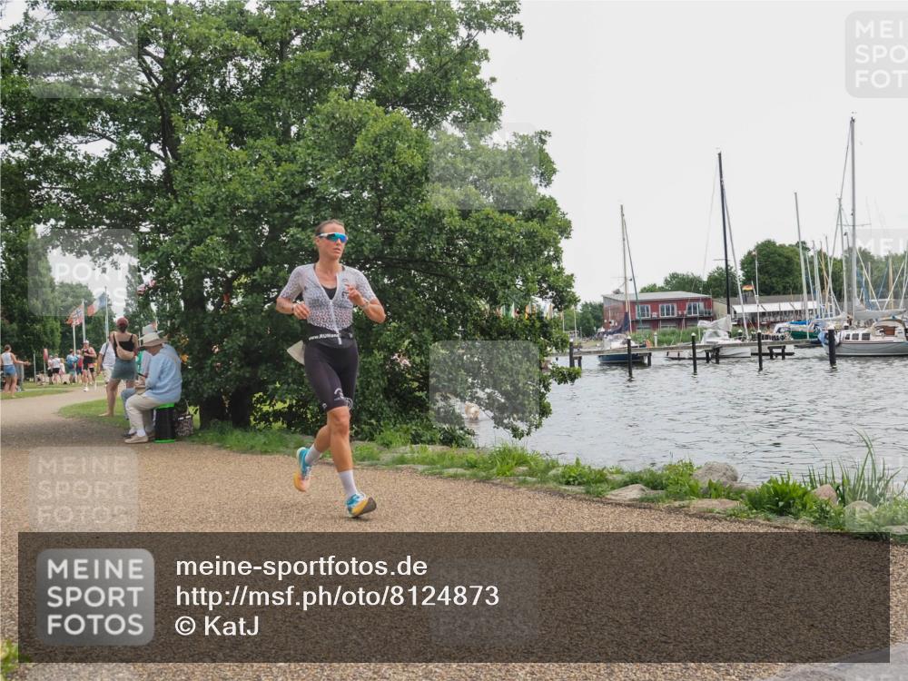 22.06.2025 - Viking Triathlon KatJ http://msf.ph/oto/8124873 22.06.2025 13:42:13 Laufen 30 meine-sportfotos.de