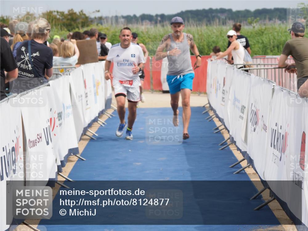 22.06.2025 - Viking Triathlon MichiJ http://msf.ph/oto/8124877 22.06.2025 15:15:22 Ziel 374, 638 meine-sportfotos.de