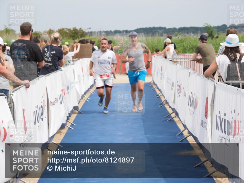 22.06.2025 - Viking Triathlon MichiJ http://msf.ph/oto/8124897 22.06.2025 15:15:23 Ziel 374, 638 meine-sportfotos.de