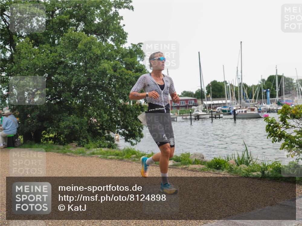 22.06.2025 - Viking Triathlon KatJ http://msf.ph/oto/8124898 22.06.2025 13:42:14 Laufen 30 meine-sportfotos.de