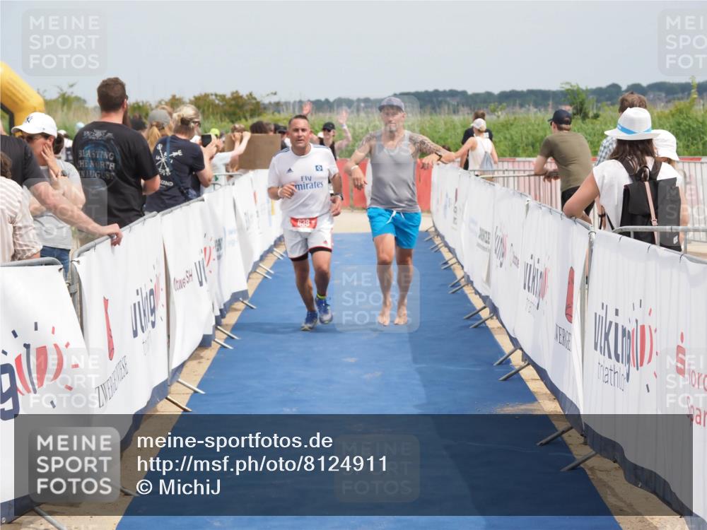 22.06.2025 - Viking Triathlon MichiJ http://msf.ph/oto/8124911 22.06.2025 15:15:23 Ziel 374, 638 meine-sportfotos.de