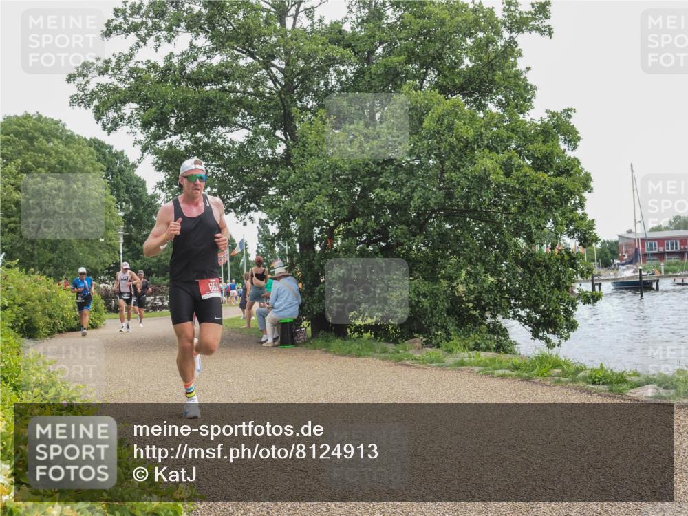 22.06.2025 - Viking Triathlon KatJ http://msf.ph/oto/8124913 22.06.2025 13:42:22 Laufen 661 meine-sportfotos.de