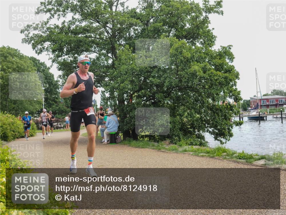 22.06.2025 - Viking Triathlon KatJ http://msf.ph/oto/8124918 22.06.2025 13:42:22 Laufen 661 meine-sportfotos.de