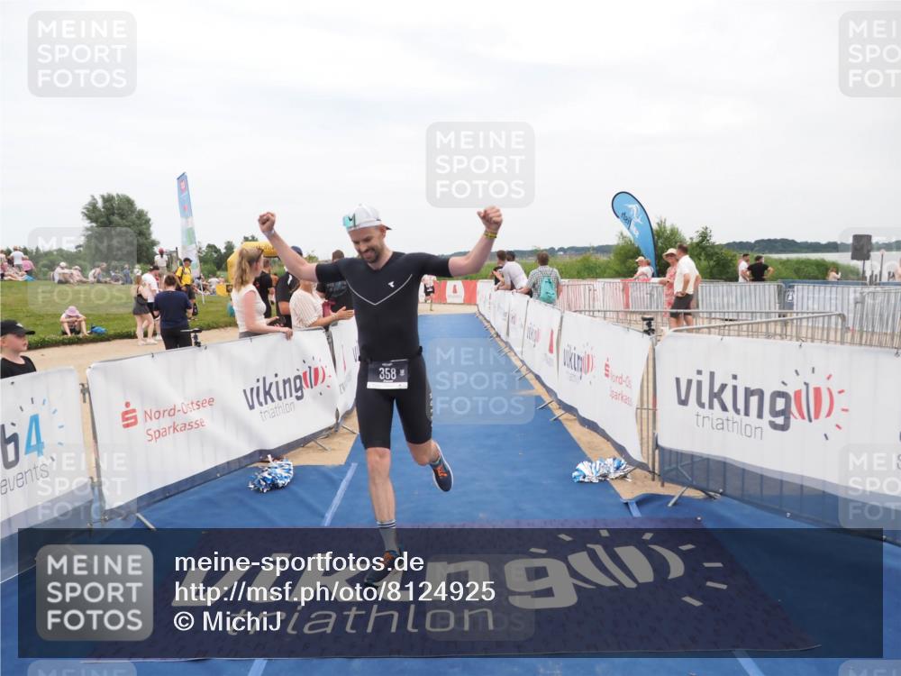 22.06.2025 - Viking Triathlon MichiJ http://msf.ph/oto/8124925 22.06.2025 15:19:30 Ziel 21, 358 meine-sportfotos.de