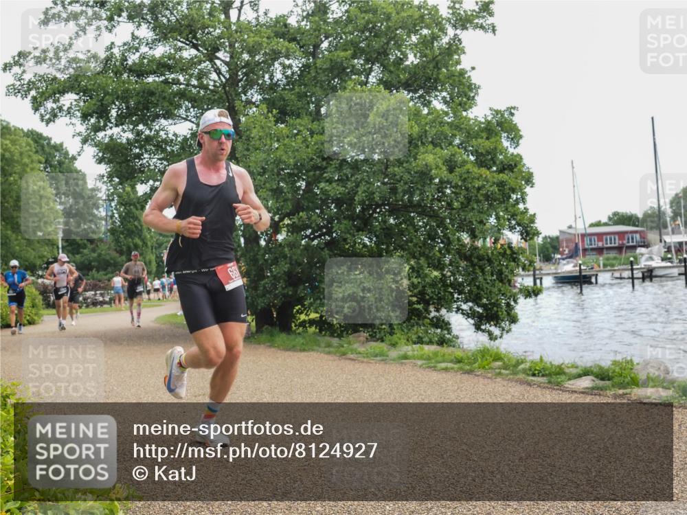 22.06.2025 - Viking Triathlon KatJ http://msf.ph/oto/8124927 22.06.2025 13:42:23 Laufen 661 meine-sportfotos.de