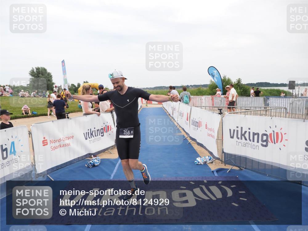 22.06.2025 - Viking Triathlon MichiJ http://msf.ph/oto/8124929 22.06.2025 15:19:30 Ziel 21, 358 meine-sportfotos.de
