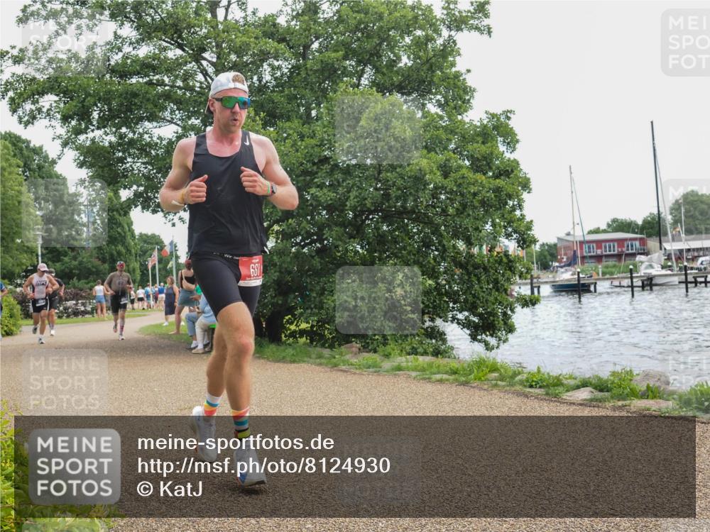 22.06.2025 - Viking Triathlon KatJ http://msf.ph/oto/8124930 22.06.2025 13:42:23 Laufen 661 meine-sportfotos.de