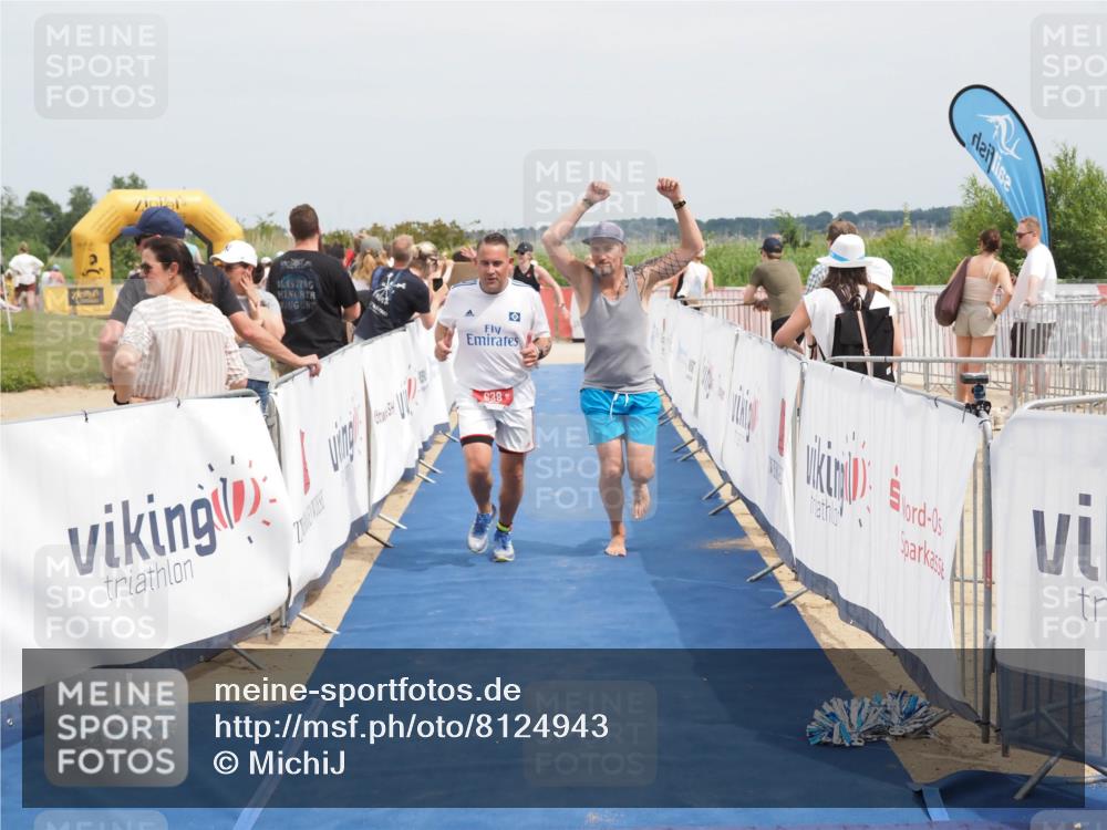 22.06.2025 - Viking Triathlon MichiJ http://msf.ph/oto/8124943 22.06.2025 15:15:24 Ziel 374, 638 meine-sportfotos.de