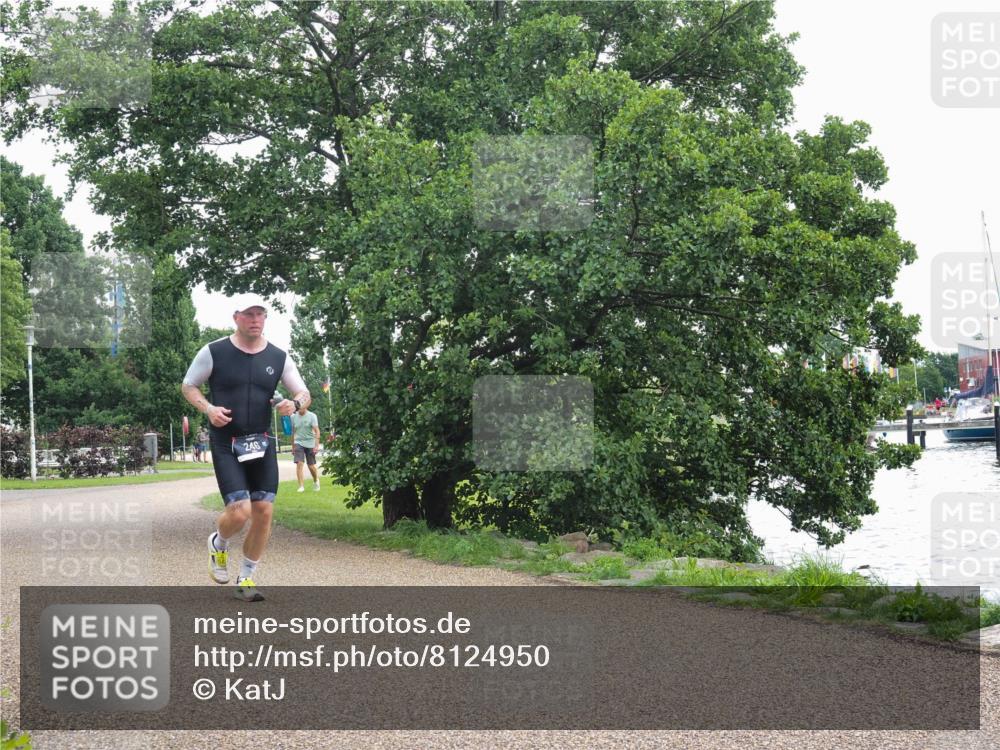 22.06.2025 - Viking Triathlon KatJ http://msf.ph/oto/8124950 22.06.2025 15:26:02 Laufen 246 meine-sportfotos.de
