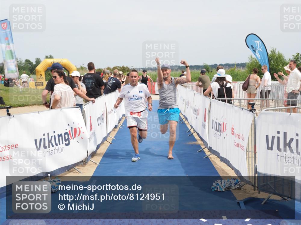 22.06.2025 - Viking Triathlon MichiJ http://msf.ph/oto/8124951 22.06.2025 15:15:24 Ziel 374, 638 meine-sportfotos.de