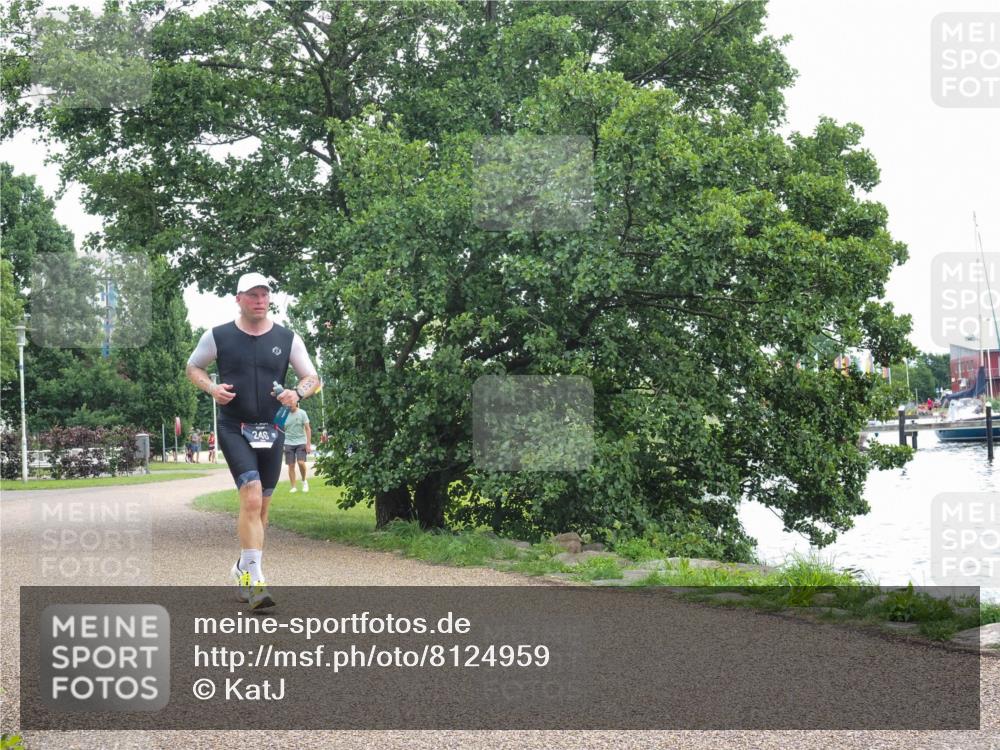 22.06.2025 - Viking Triathlon KatJ http://msf.ph/oto/8124959 22.06.2025 15:26:02 Laufen 246 meine-sportfotos.de