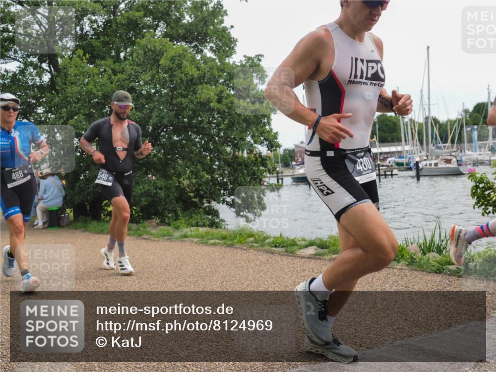 22.06.2025 - Viking Triathlon KatJ http://msf.ph/oto/8124969 22.06.2025 13:42:28 Laufen 464, 480, 488, 546 meine-sportfotos.de