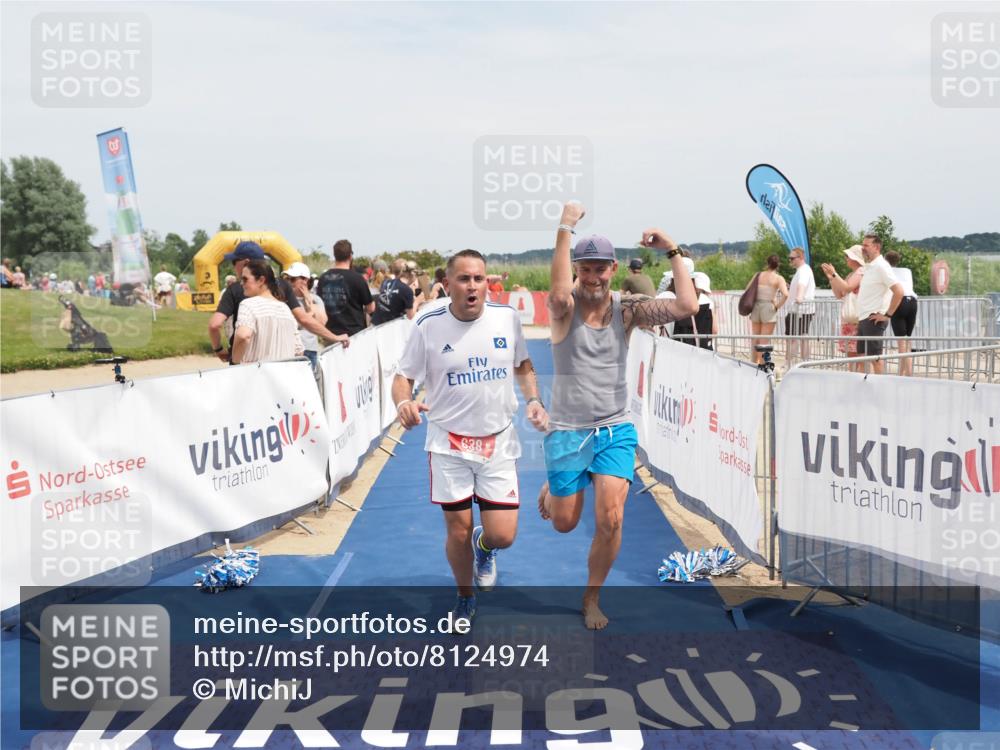 22.06.2025 - Viking Triathlon MichiJ http://msf.ph/oto/8124974 22.06.2025 15:15:25 Ziel 374, 638 meine-sportfotos.de