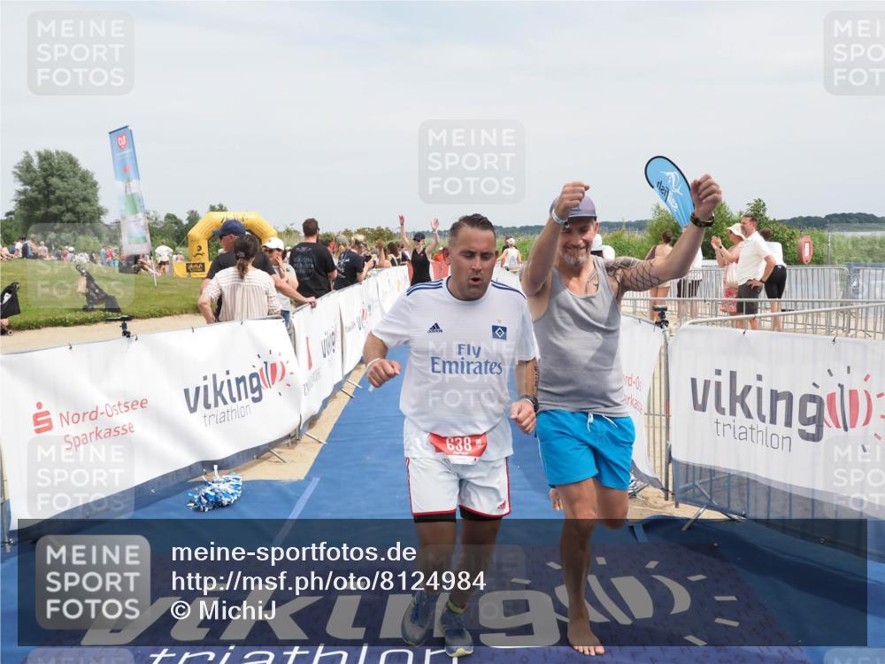 22.06.2025 - Viking Triathlon MichiJ http://msf.ph/oto/8124984 22.06.2025 15:15:25 Ziel 374, 638 meine-sportfotos.de