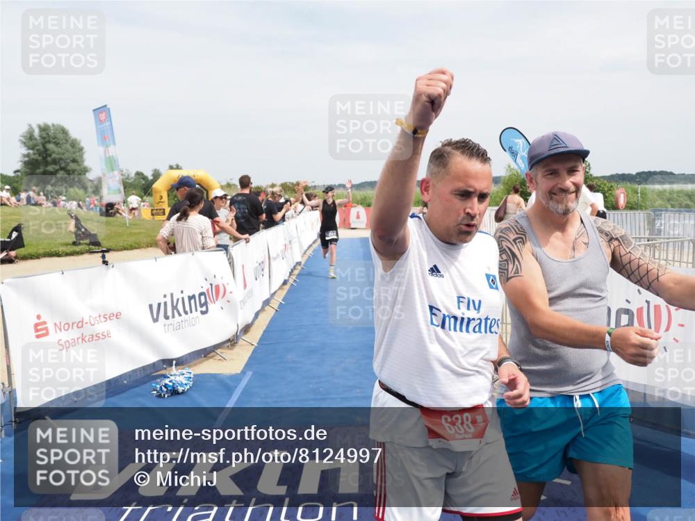 22.06.2025 - Viking Triathlon MichiJ http://msf.ph/oto/8124997 22.06.2025 15:15:26 Ziel 374, 638 meine-sportfotos.de