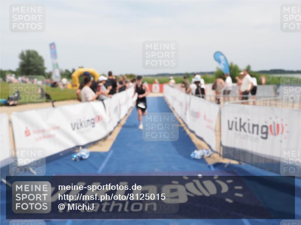 22.06.2025 - Viking Triathlon MichiJ http://msf.ph/oto/8125015 22.06.2025 15:15:27 Ziel 374, 638 meine-sportfotos.de