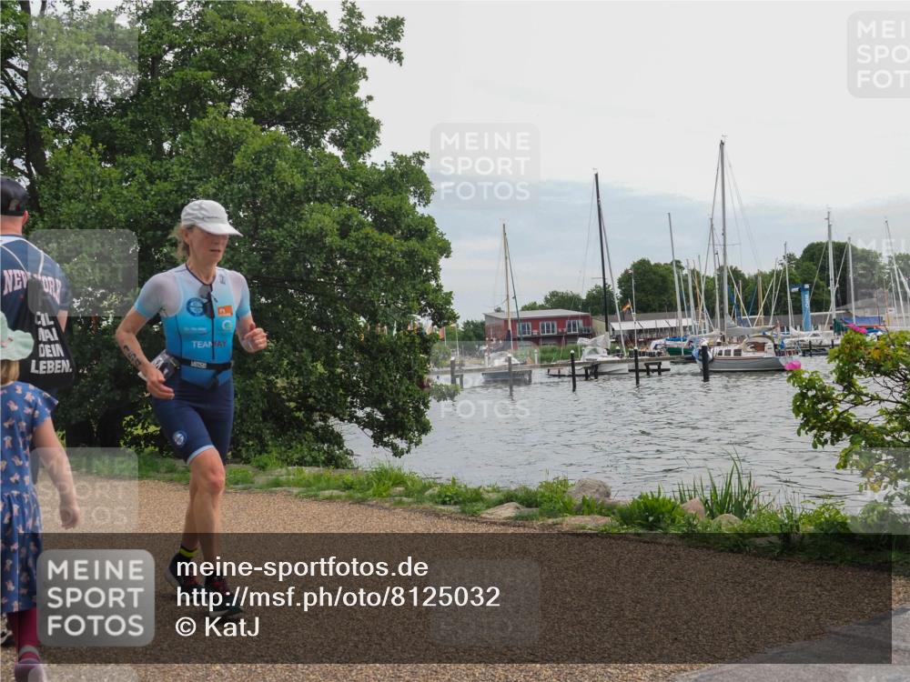 22.06.2025 - Viking Triathlon KatJ http://msf.ph/oto/8125032 22.06.2025 13:42:49 Laufen 154, 291, 435 meine-sportfotos.de
