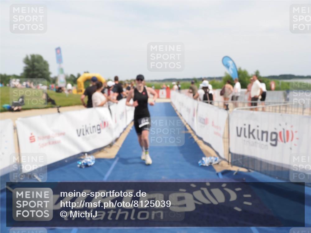 22.06.2025 - Viking Triathlon MichiJ http://msf.ph/oto/8125039 22.06.2025 15:15:28 Ziel 374, 638 meine-sportfotos.de