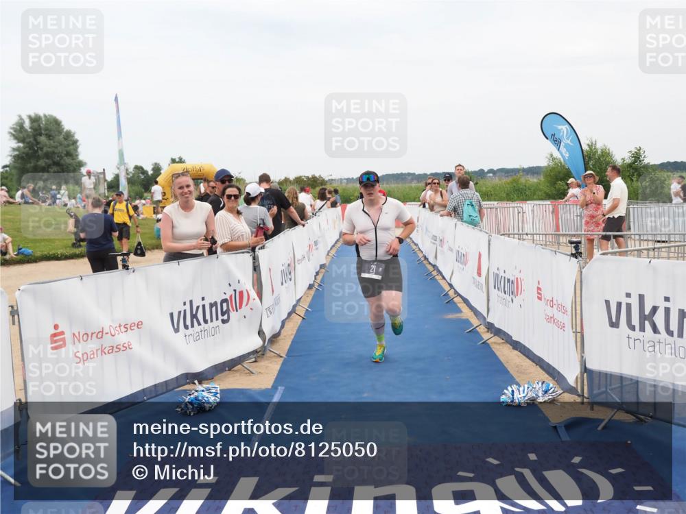 22.06.2025 - Viking Triathlon MichiJ http://msf.ph/oto/8125050 22.06.2025 15:19:37 Ziel 21, 387 meine-sportfotos.de