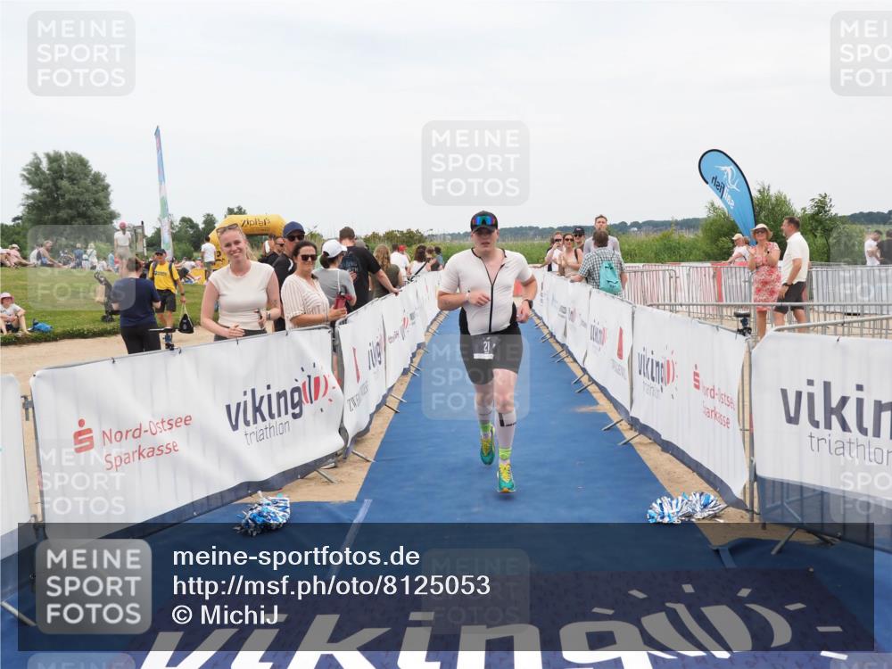 22.06.2025 - Viking Triathlon MichiJ http://msf.ph/oto/8125053 22.06.2025 15:19:37 Ziel 21, 387 meine-sportfotos.de