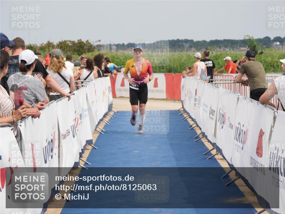 22.06.2025 - Viking Triathlon MichiJ http://msf.ph/oto/8125063 22.06.2025 15:15:44 Ziel 554 meine-sportfotos.de