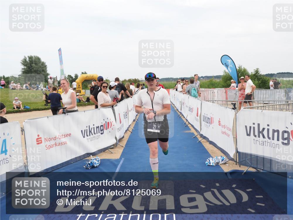 22.06.2025 - Viking Triathlon MichiJ http://msf.ph/oto/8125069 22.06.2025 15:19:37 Ziel 21, 387 meine-sportfotos.de
