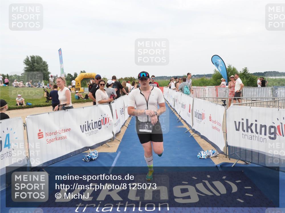 22.06.2025 - Viking Triathlon MichiJ http://msf.ph/oto/8125073 22.06.2025 15:19:37 Ziel 21, 387 meine-sportfotos.de