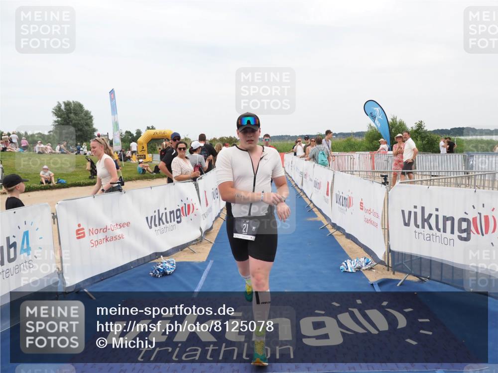 22.06.2025 - Viking Triathlon MichiJ http://msf.ph/oto/8125078 22.06.2025 15:19:38 Ziel 21, 387 meine-sportfotos.de