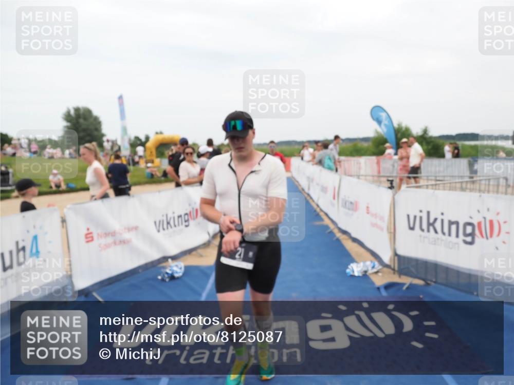 22.06.2025 - Viking Triathlon MichiJ http://msf.ph/oto/8125087 22.06.2025 15:19:38 Ziel 21, 387 meine-sportfotos.de