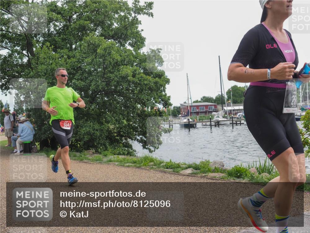 22.06.2025 - Viking Triathlon KatJ http://msf.ph/oto/8125096 22.06.2025 13:42:53 Laufen 291, 654 meine-sportfotos.de