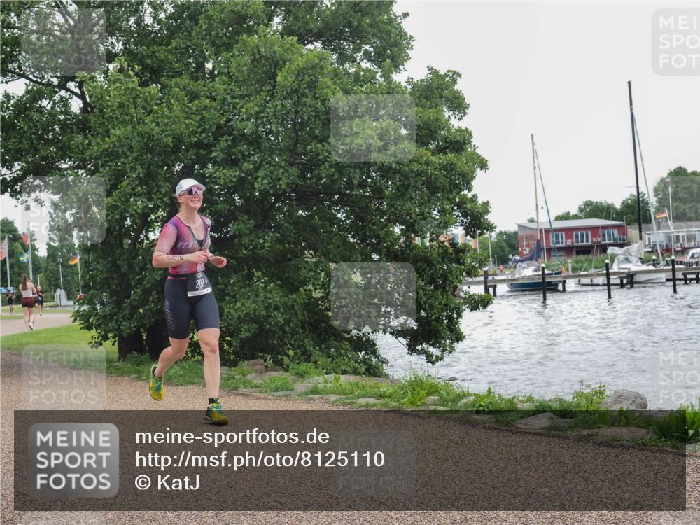 22.06.2025 - Viking Triathlon KatJ http://msf.ph/oto/8125110 22.06.2025 15:27:00 Laufen 202 meine-sportfotos.de