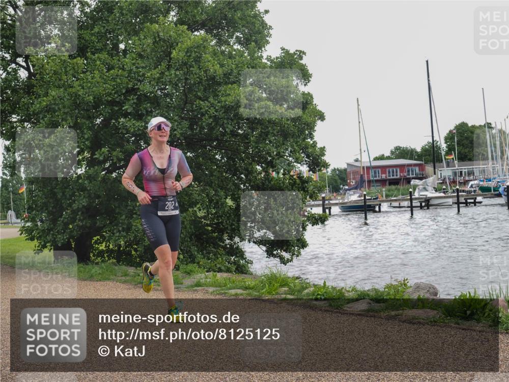 22.06.2025 - Viking Triathlon KatJ http://msf.ph/oto/8125125 22.06.2025 15:27:00 Laufen 202 meine-sportfotos.de